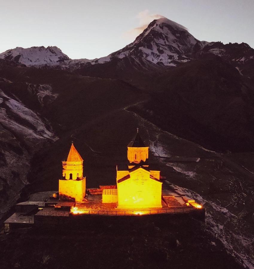 Hotel Axien Kazbegi Extérieur photo
