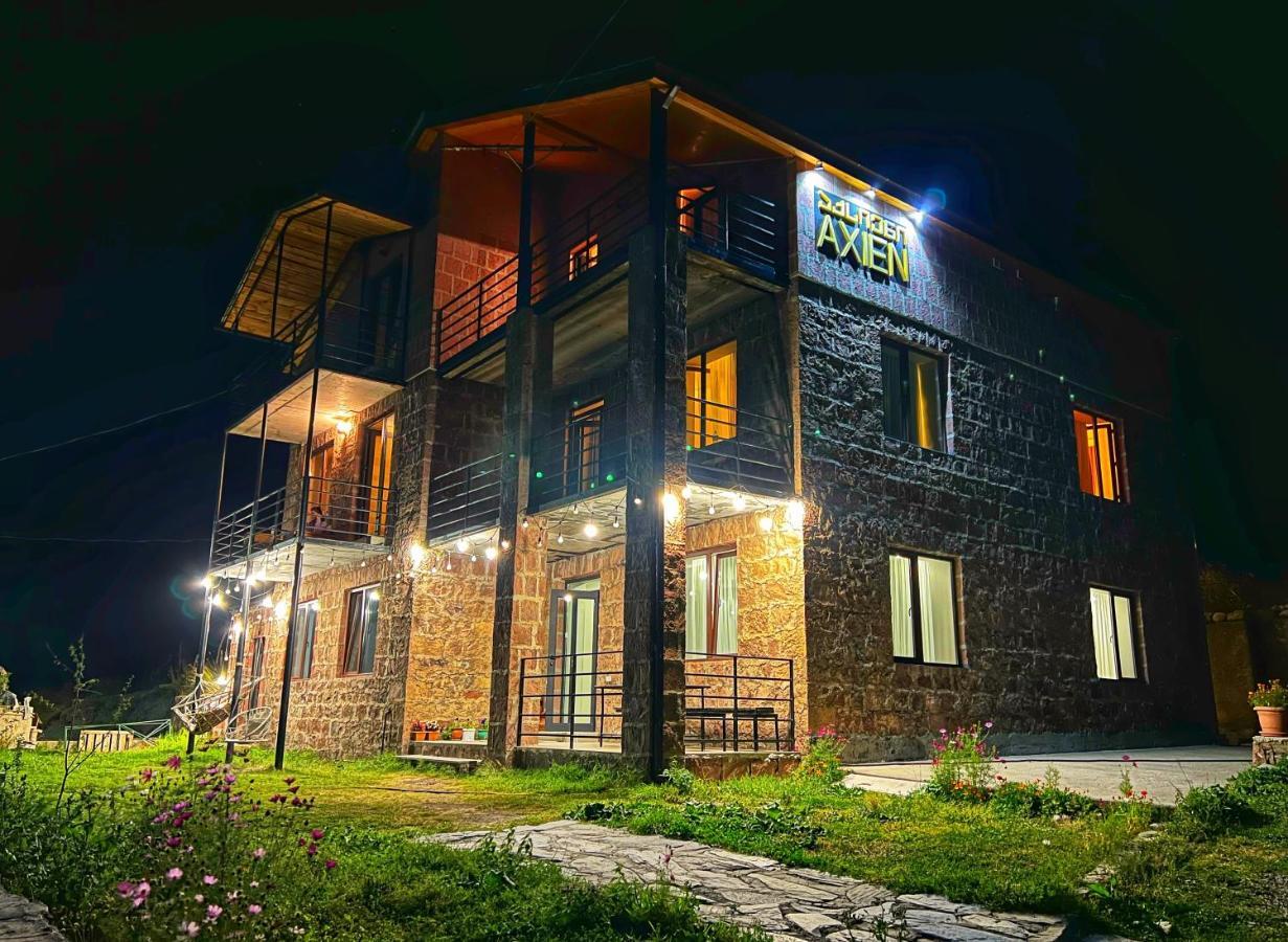Hotel Axien Kazbegi Extérieur photo